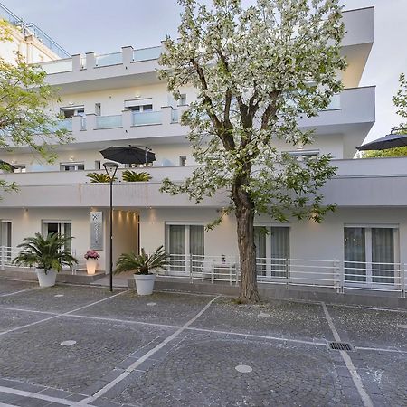Residence Armony Misano Adriatico Zewnętrze zdjęcie